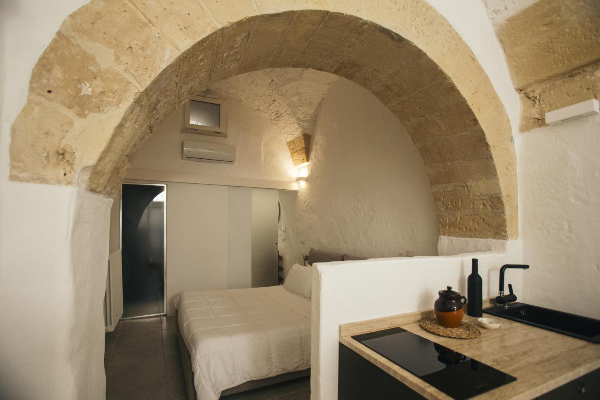 Mediterranee Suite Lecce Ngoại thất bức ảnh